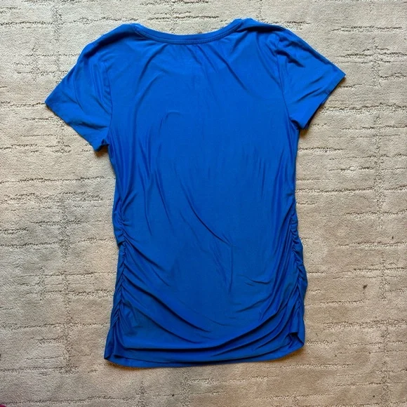 ✨ Time & Tru Blue Oh Baby 70s Floral Soft Maternity Shirt - Picture 7 of 7